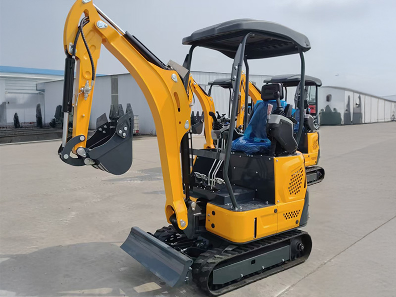 Escavadeira YD-18 - Imagem 1